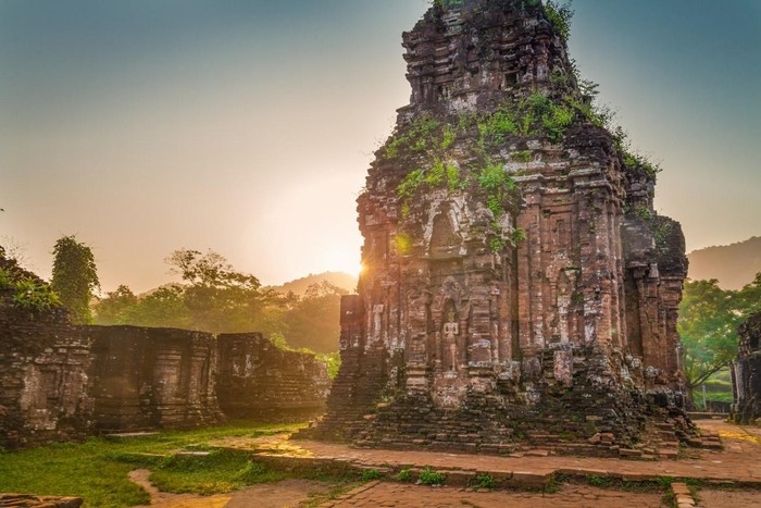 Thánh địa Mỹ Sơn của Việt Nam chịu ảnh hưởng của văn hóa Ấn Độ