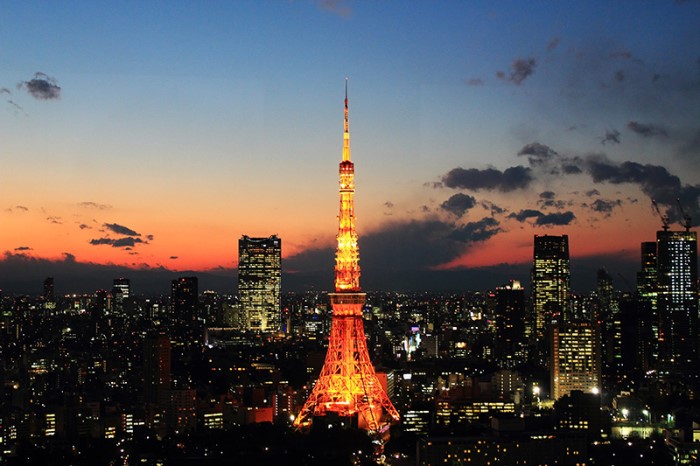 Tháp Tokyo Tower mỗi ngày thu hút hàng ngàn lượt du khách tới thăm bởi vị trí đắc địa cũng như sự độc đáo của tòa tháp xinh đẹp này.
