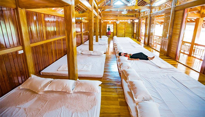 Trải nghiệm hình thức ngủ cộng đồng tại nhà sàn truyền thống ở Mai Châu