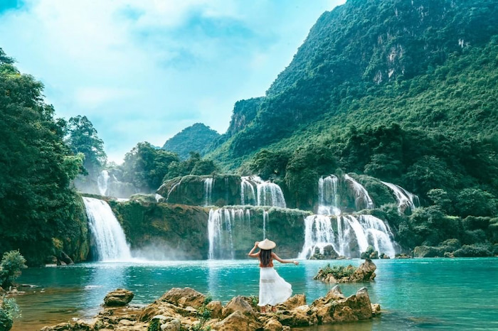 Đến Cao Bằng không thể bỏ qua Thác Bản Giốc hùng vĩ này