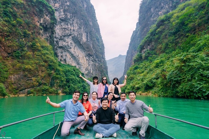 Giá tour du lịch Hà Giang 3 ngày 2 đêm phụ thuộc vào nhiều yếu tố