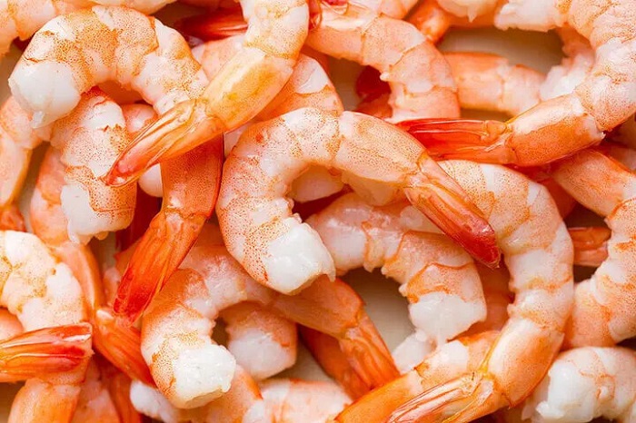 Tôm sau sơ chế cần luộc chín